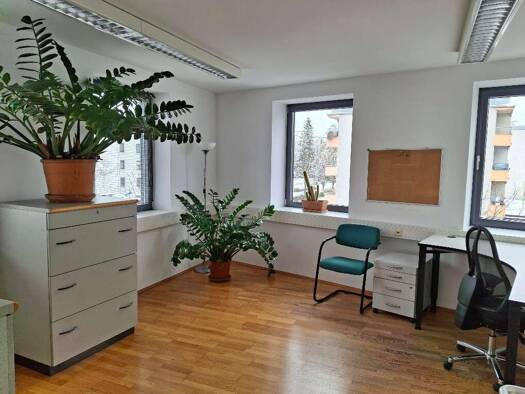 Bürogebäude zum Kauf 549.000 € 1 Zimmer 66,2 m² Bürofläche Mitterweg 43,45,45a Hötting Innsbruck 6020