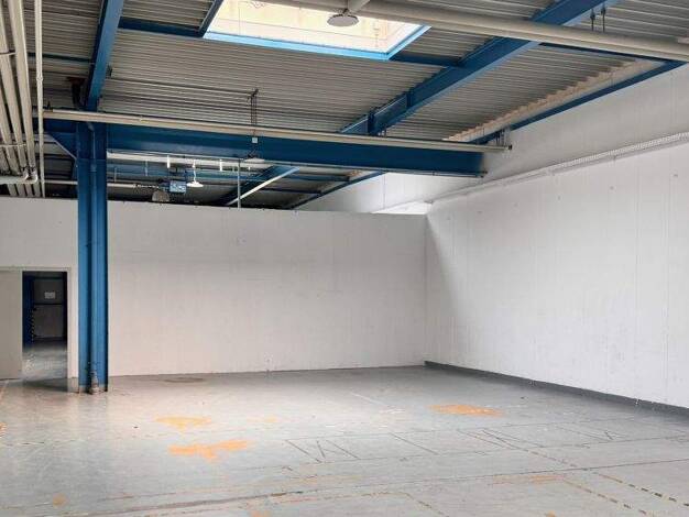 Lagerhalle zur Miete 5,25 € 595 m² Lagerfläche Waldhausen Lorch 73547