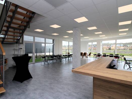 Bürogebäude zur Miete 1.800 € 5 Zimmer 266,5 m² Bürofläche Lehrberg Lehrberg 91611