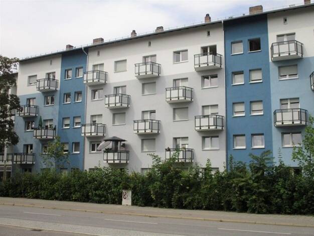 Wohnung zur Miete 738 € 3 Zimmer 55,8 m² 4. Geschoss frei ab 03.01.2026 Greflingerstraße 35 Ostenviertel Regensburg 93055