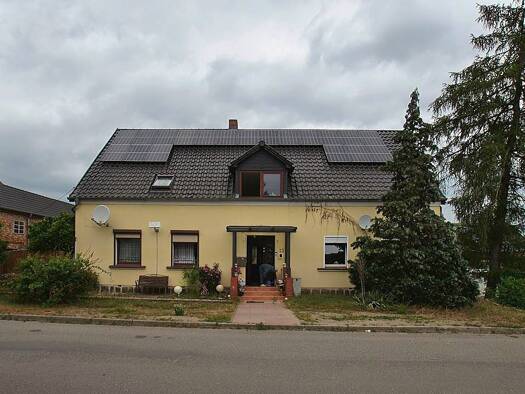 Einfamilienhaus zum Kauf 280.000 € 6 Zimmer 141 m² 2.195 m² Grundstück Lunow 16248