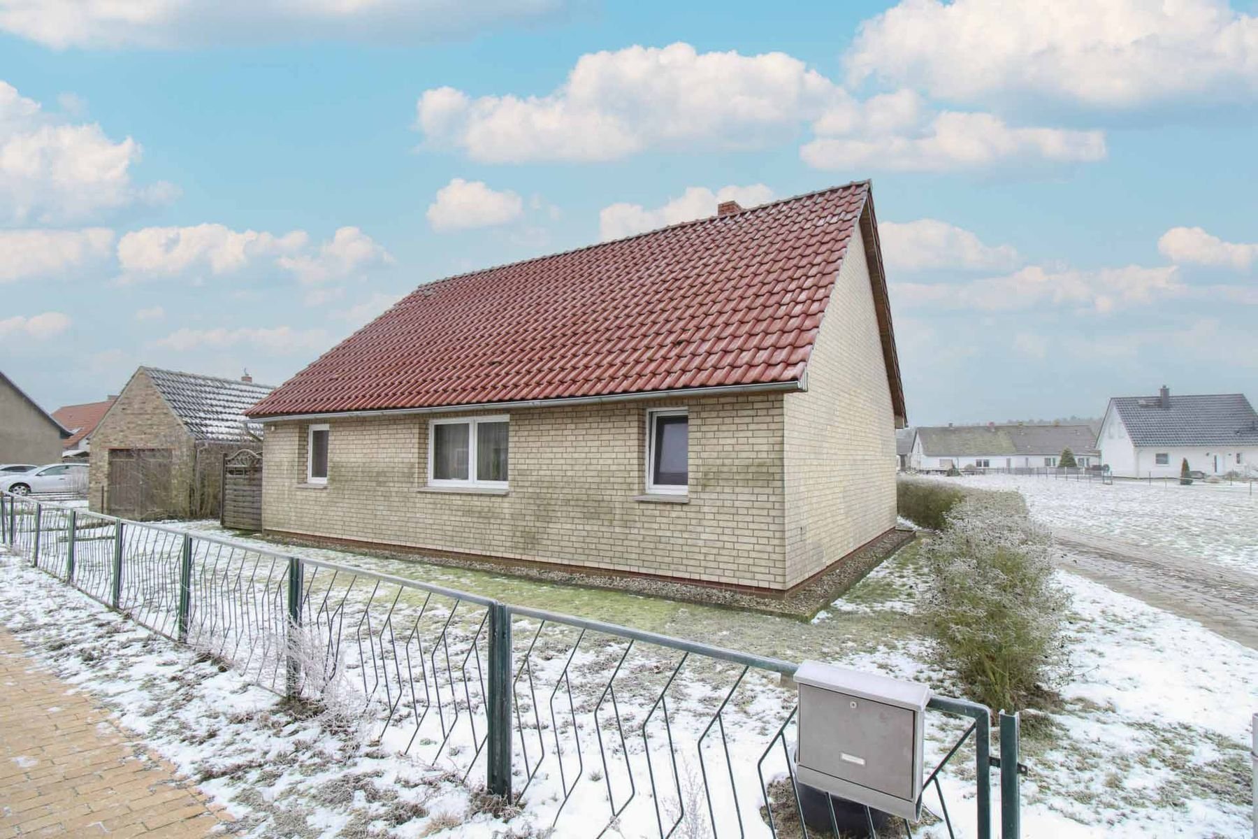 Einfamilienhaus zum Kauf 209.000 € 4 Zimmer 120,3 m²<br/>Wohnfläche 1.610,3 m²<br/>Grundstück Leopoldshagen 17375