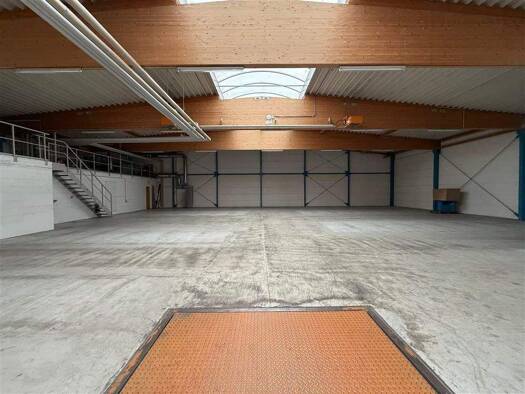 Halle/Industriefläche zur Miete 1.945 m² Lagerfläche Frohnlach Ebersdorf b. Coburg 96237