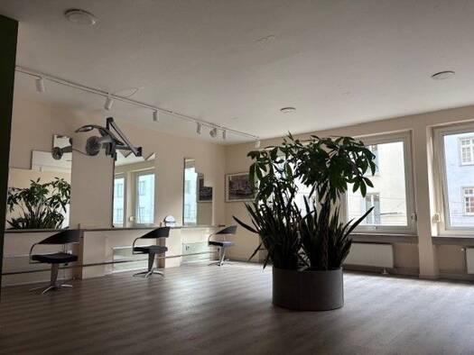 Büro zur Miete provisionsfrei 2.500 € 1 Zimmer 110 m² Bürofläche Altstadt Freiburg im Breisgau 79098