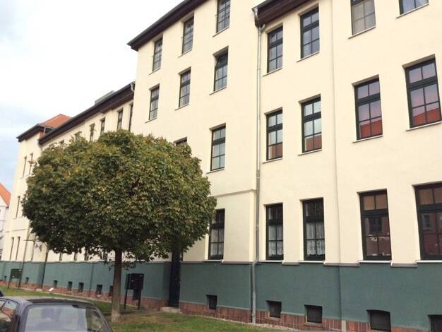 Wohnung zur Miete 587 € 2 Zimmer 68 m² frei ab 13.09.2026 Karl-Blechen-Straße 11 Sellerhausen-Stünz Ost 04328