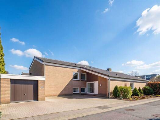 Villa zum Kauf 617.500 € 9 Zimmer 254,3 m² 916 m² Grundstück Warendorf 48231