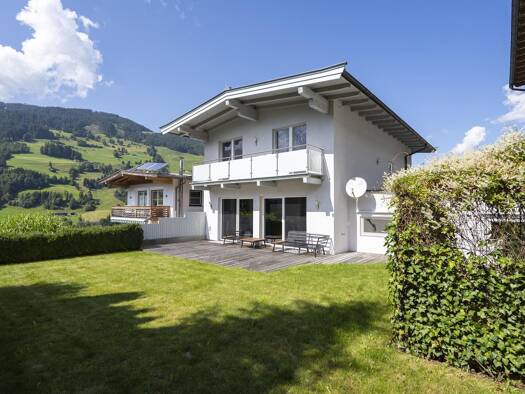 Reihenmittelhaus zur Miete 23,97 € 146 m² 368 m² Grundstück Jochberg 6373