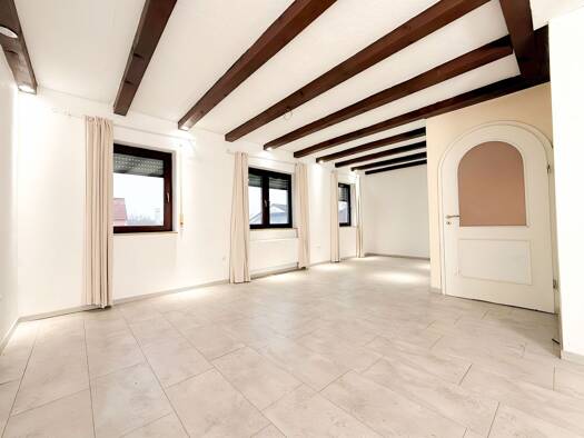 Mehrfamilienhaus zum Kauf 220.000 € 8 Zimmer 140 m² 150 m² Grundstück Sugenheim Sugenheim 91484