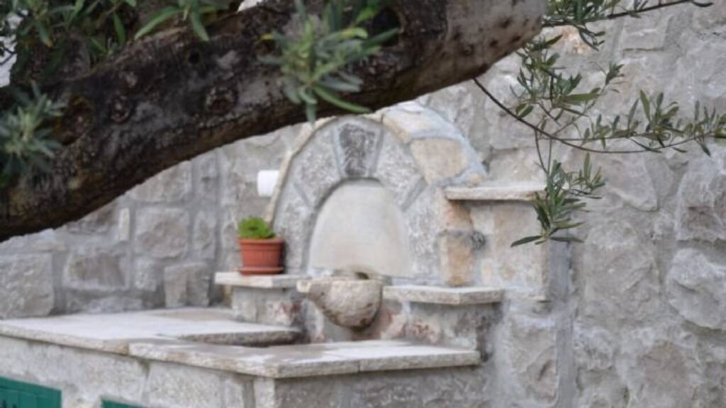 Haus zum Kauf provisionsfrei 370.000 € 3 Zimmer 80 m² 220 m² Grundstück Tivat