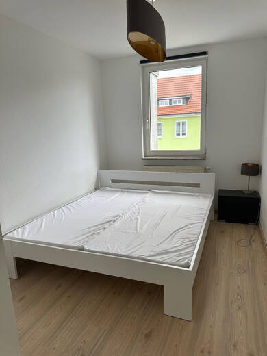 Wohnung zur Miete 8 Zimmer 130 m² Großbreitenbach 98701