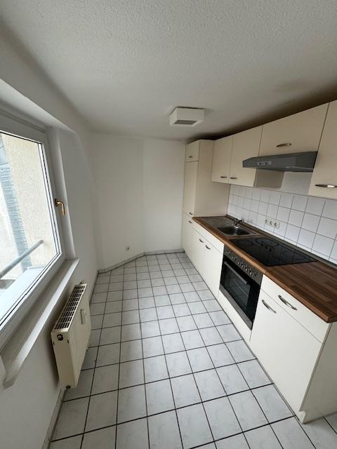 Wohnung zur Miete 352 € 2 Zimmer 64 m²<br/>Wohnfläche 4.<br/>Geschoss ab sofort<br/>Verfügbarkeit Olvenstedter Str. . Olvenstedter Platz Magdeburg 39108