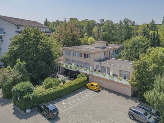Hotel zum Kauf 3.495.000 € 25 Zimmer 2.066 m² Grundstück Bad Krozingen Bad Krozingen 79189