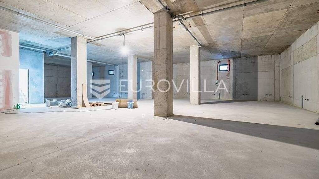 Büro zur Miete 2.000 € Centar Velika Gorica 10410