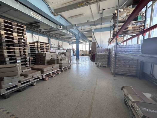 Lagerhalle zur Miete 10,08 € 218 m² Lagerfläche Elixhausen 5161