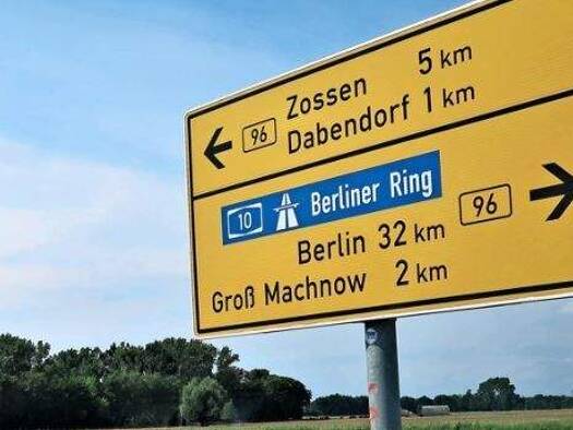 Einfamilienhaus zum Kauf 450.000 € 6.600 m² Grundstück Dabendorf Zossen 15806