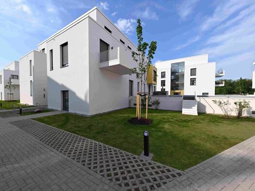 Wohnung zur Miete 700 € 3 Zimmer 100 m² Geschoss 1/2 frei ab sofort Elbstraße Buckau Magdeburg 39104