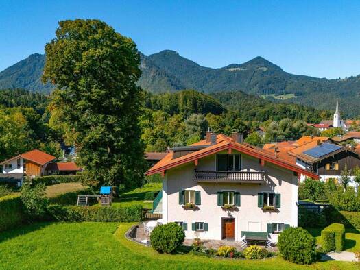 Doppelhaushälfte zum Kauf 1.295.000 € 7 Zimmer 185 m² 1.322 m² Grundstück frei ab sofort Marquartstein 83250