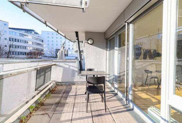 Wohnung zur Miete 814 € 1 Zimmer 43,9 m² frei ab 01.07.2025 Mönchstraße 25 Am Pragfriedhof Stuttgart-Feuerbach 70191