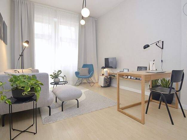 Wohnung zur Miete 1.690 € 2 Zimmer 56 m² 1. Geschoss frei ab sofort Wiesbaden 65195