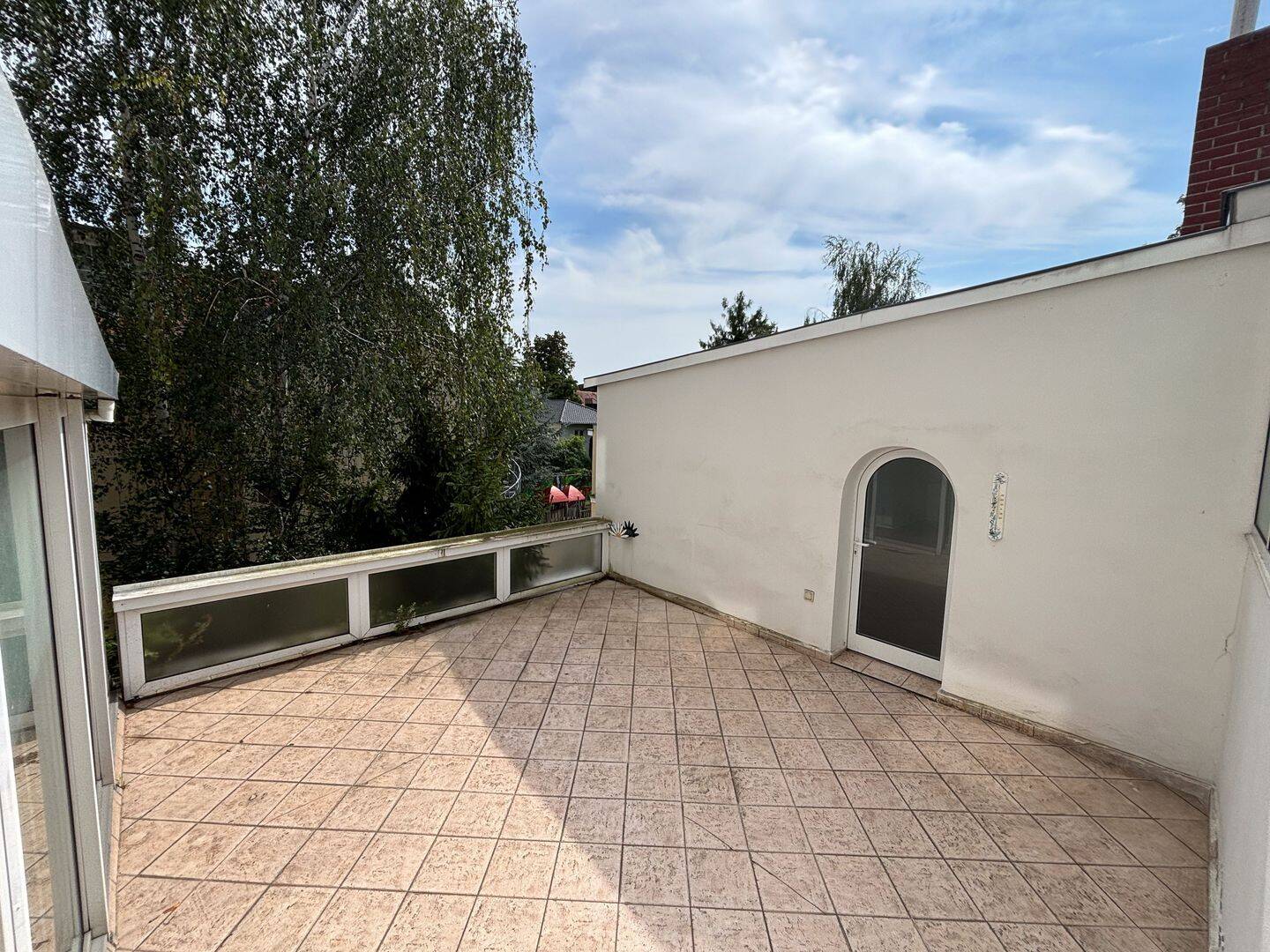 Property thumbnail 9