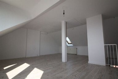 Maisonette zur Miete 295 € 3 Zimmer 86,6 m² 3. Geschoss Lessingstraße 25 Hammertorvorstadt Plauen 08525