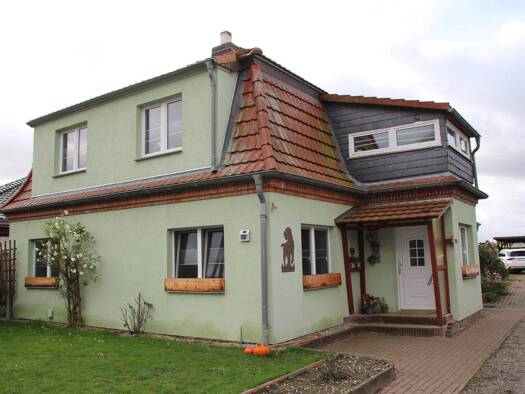 Einfamilienhaus zum Kauf 365.000 € 5 Zimmer 160 m² 2.000 m² Grundstück frei ab 01.07.2026 Krembzer Str. 15 Stöllnitz Krembz 19205