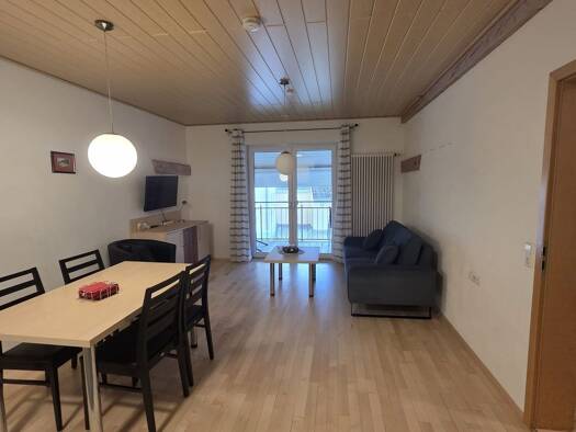 WG-Zimmer zur Miete 880 € 3 Zimmer 80 m² Geschoss 1/3 frei ab 01.07.2026 Längenmoos 3 1 Ochsenhausen 88416