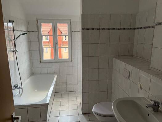 Wohnung zur Miete 311 € 34 m² 4 Geschosse frei ab sofort Teichstraße 71 Ilversgehofen Erfurt 99086