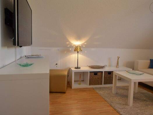 Wohnung zur Miete 730 € 2 Zimmer 26 m² 2. Geschoss frei ab 01.01.2026 Haltingen Weil am Rhein-Haltingen 79576