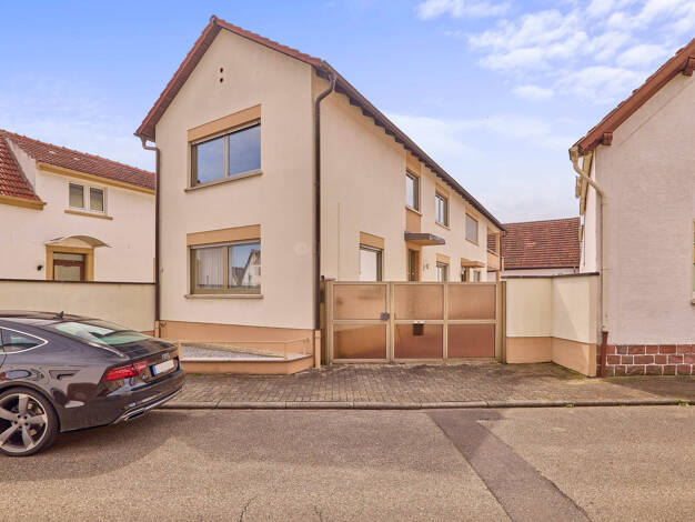 Mehrfamilienhaus zum Kauf 429.000 € 5,5 Zimmer 191 m² 652 m² Grundstück Haßloch 67454