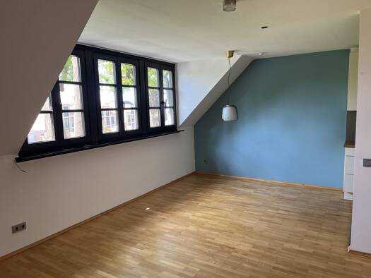 Maisonette zur Miete 905 € 2 Zimmer 66 m² Geschoss 3/4 frei ab 01.04.2026 Rondorf Köln 50997