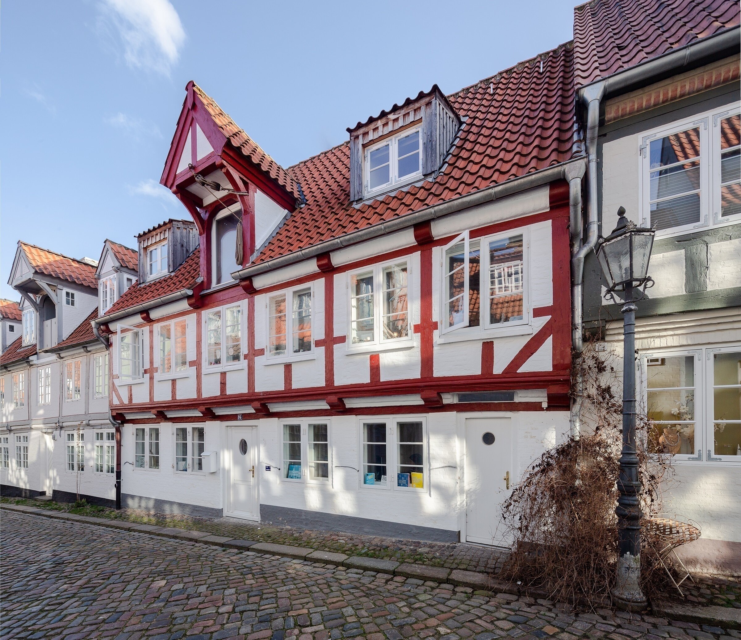 Stadthaus zum Kauf 708.500 € 8 Zimmer 142 m²<br/>Wohnfläche 190 m²<br/>Grundstück ab sofort<br/>Verfügbarkeit Altstadt - Nordertor Flensburg 24939