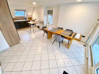 Wohnung zur Miete 1.190 € 5 Zimmer 170 m² 1. Geschoss Bahnhofstraße 0 Stockheim Glauburg 63695