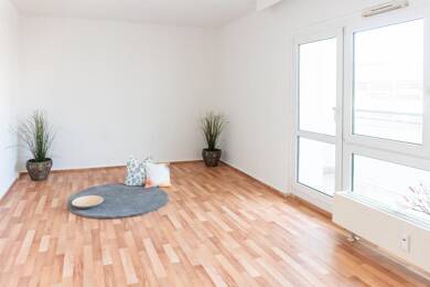 Wohnung zur Miete 330 € 2 Zimmer 58,8 m² 4. Geschoss Straße der Nationen 54 Zentrum 016 Chemnitz 09111