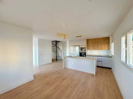 Haus zum Kauf 590.000 € 3 Zimmer 150 m² Torremolinos 29620