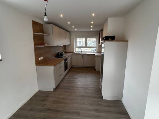 Doppelhaushälfte zur Miete 2.600 € 5 Zimmer 130 m² 330 m² Grundstück frei ab sofort Kolbermoor 83059