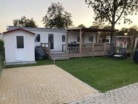 Einfamilienhaus zum Kauf provisionsfrei 72.500 € 4 Zimmer 40 m² 200 m² Grundstück Roelandsweg 8 Stadtkern Renesse 4325CS