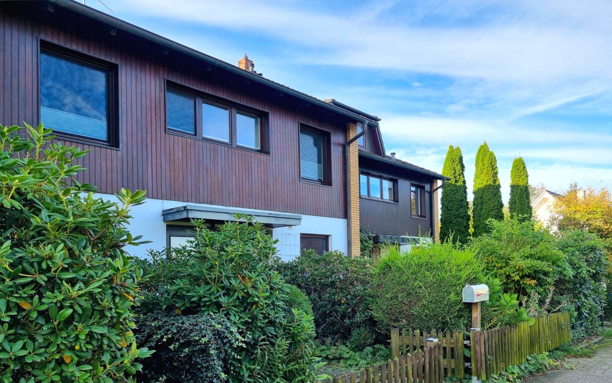 Reihenmittelhaus zur Miete 1.580 € 5,5 Zimmer 138 m²<br/>Wohnfläche 202 m²<br/>Grundstück ab sofort<br/>Verfügbarkeit Großensee 22946