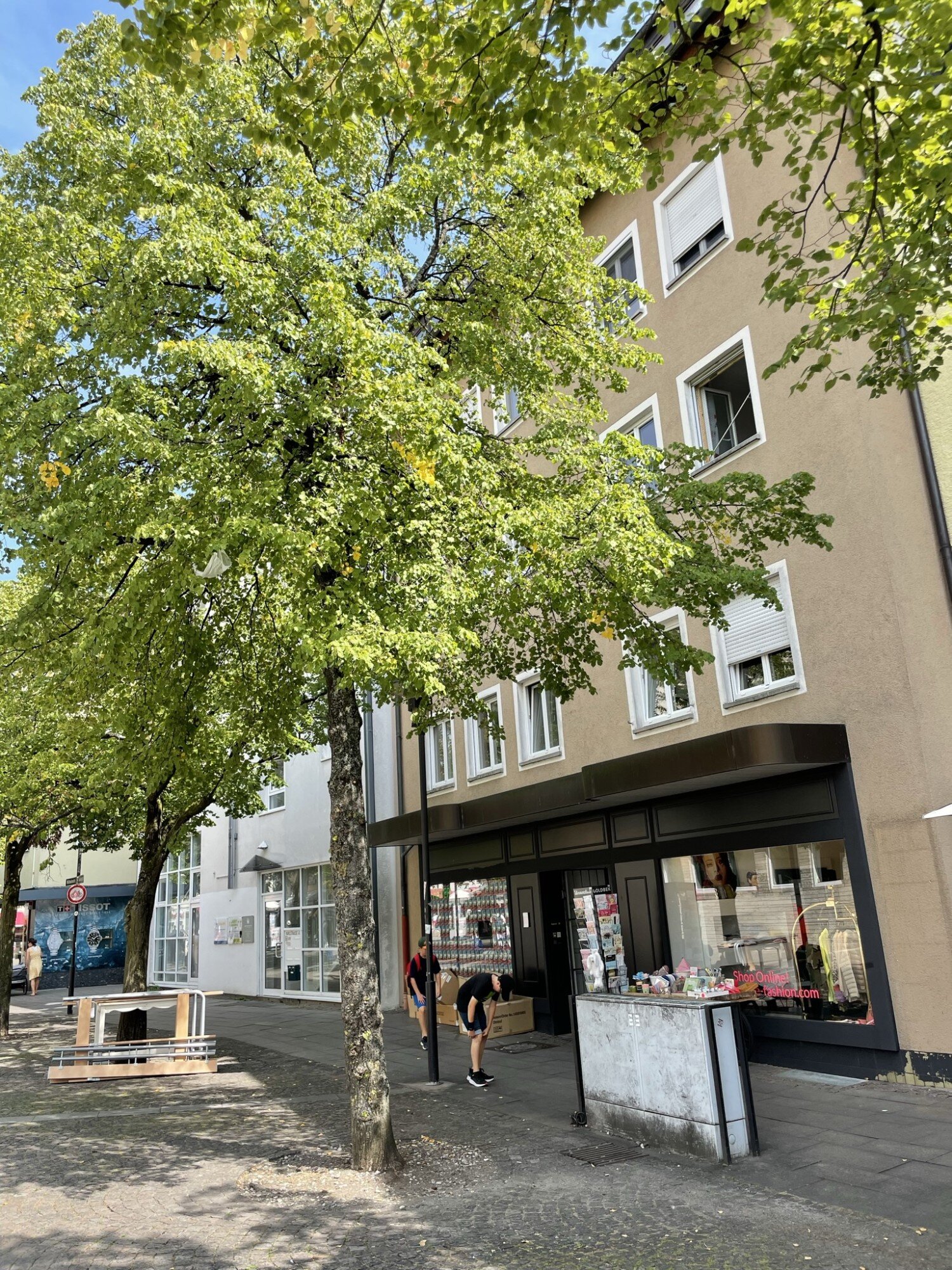 Wohnung zur Miete 700 € 2 Zimmer 66 m²<br/>Wohnfläche 16.02.2025<br/>Verfügbarkeit Friedrichshafen - Mitte 1 Friedrichshafen 88045