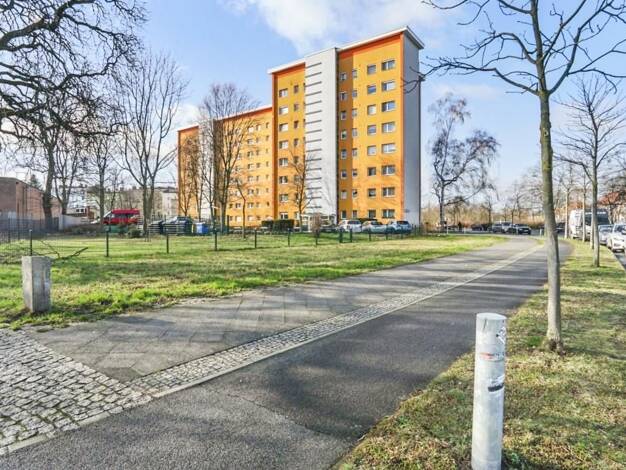 Wohnung zum Kauf provisionsfrei 194.800 € 2 Zimmer 68 m² 1. Geschoss Askanierring 61 Spandau Berlin 13585