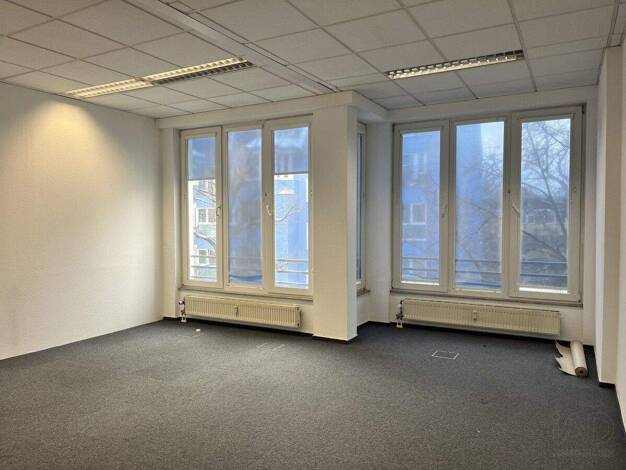 Bürofläche zur Miete 2.685 € 4 Zimmer 141,4 m² Bürofläche Reinickendorf Berlin 13409