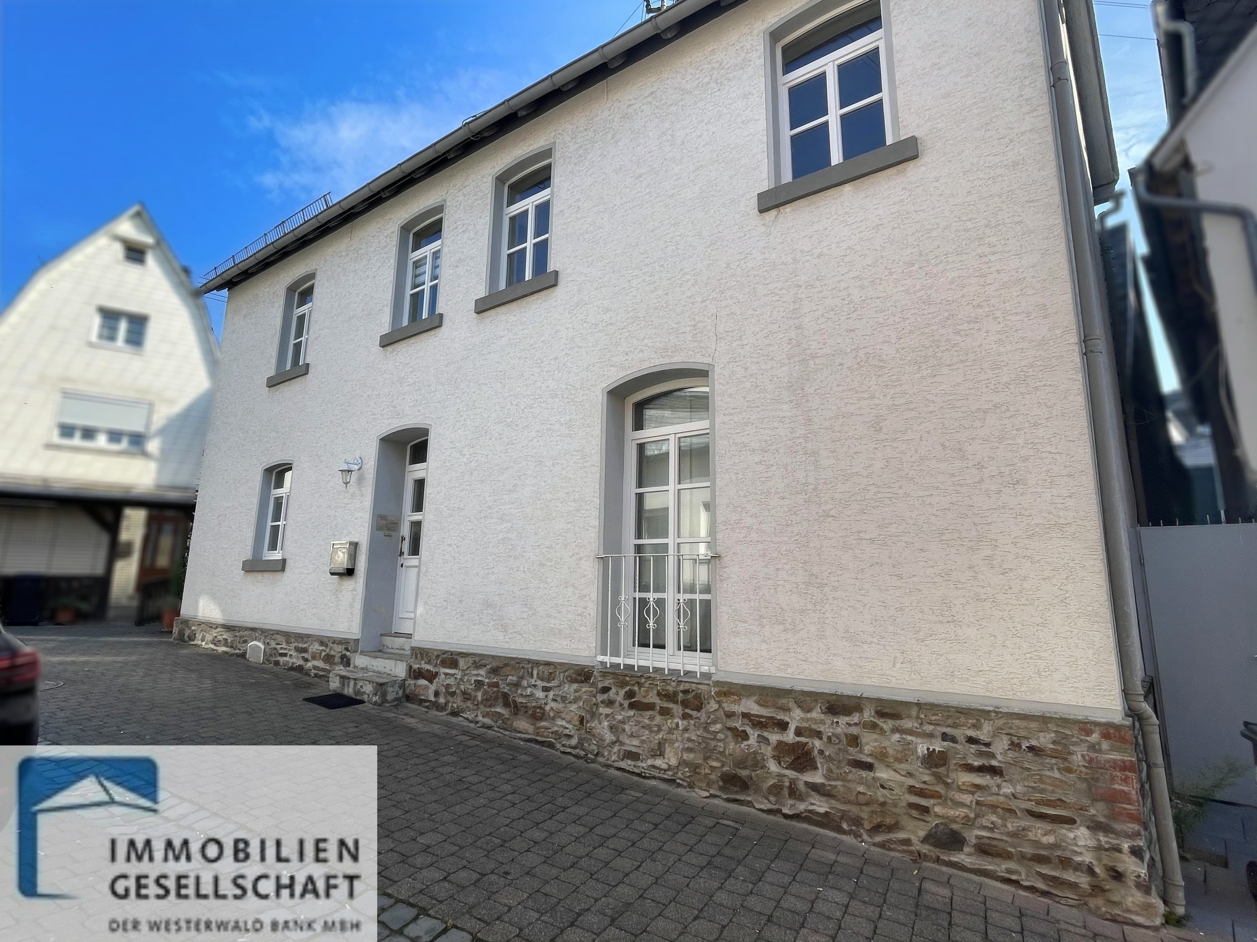 Einfamilienhaus zum Kauf 180.000 € 4 Zimmer 95 m²<br/>Wohnfläche 103 m²<br/>Grundstück Hachenburg 57627