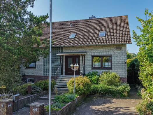 Einfamilienhaus zum Kauf 275.000 € 6 Zimmer 197 m² 841 m² Grundstück Königsberger Straße 14 Munster 29633