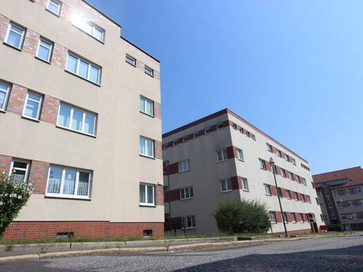 Wohnung zur Miete 375 € 2 Zimmer 62,5 m² EG Goethestraße 2 Altenburg 04600