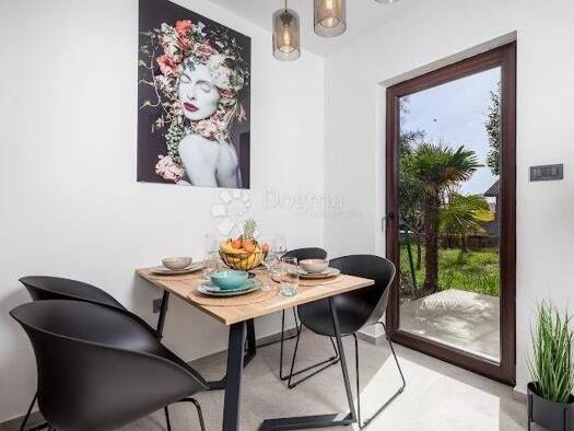 Wohnung zum Kauf 415.000 € 3 Zimmer 84 m² Lovran Lovran