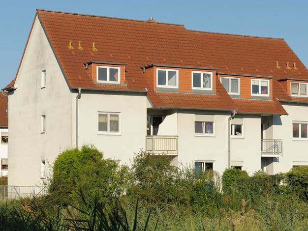 Wohnung zur Miete nur mit Wohnberechtigungsschein 475 € 4 Zimmer 81,5 m² 1. Geschoss frei ab 04.06.2026 Neckarstr. 1 a Rodau Zwingenberg 64673