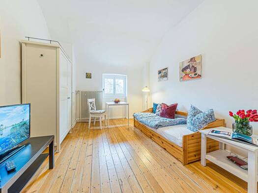 Wohnung zur Miete auf Zeit 1.040 € 1 Zimmer 28 m² frei ab 01.12.2026 Westend-Süd Frankfurt am Main 60323