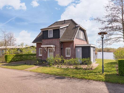 Villa zum Kauf 395.000 € 5 Zimmer 86 m² 439 m² Grundstück frei ab sofort Jonenweg 5 R 423 Steenwijkerland 8355CN