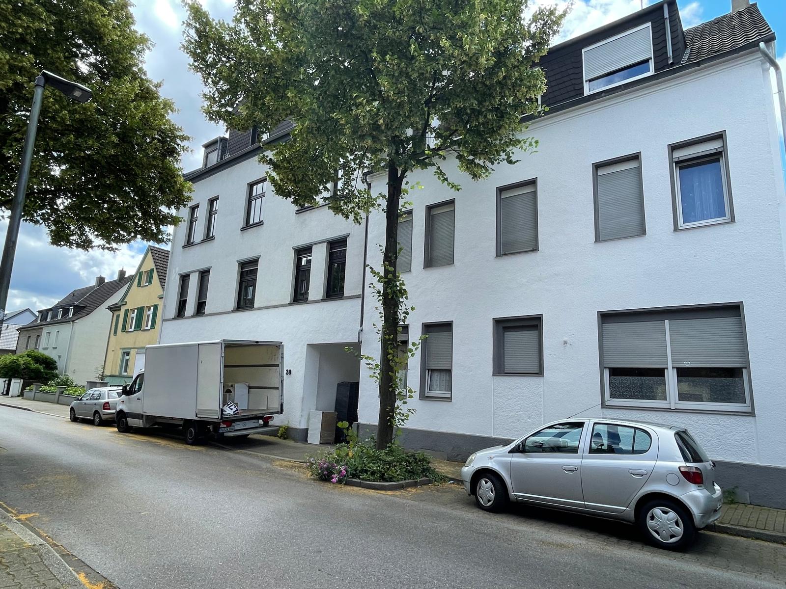 Wohnung zur Miete 795 € 3 Zimmer 87 m²<br/>Wohnfläche 3.<br/>Geschoss 01.03.2025<br/>Verfügbarkeit Buer Gelsenkirchen 45897