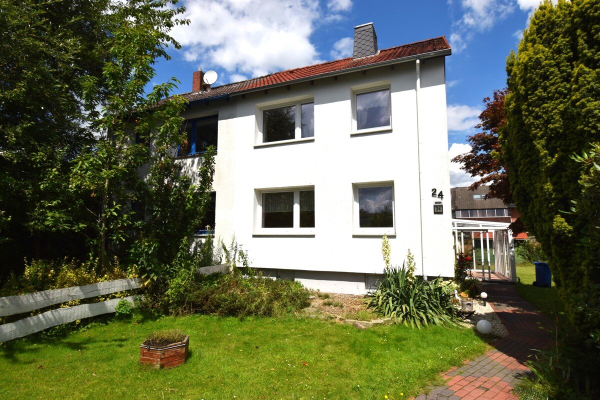 Doppelhaushälfte zum Kauf 157.000 € 3 Zimmer 74,1 m²<br/>Wohnfläche 695 m²<br/>Grundstück Eckernfeld Bremerhaven 27580